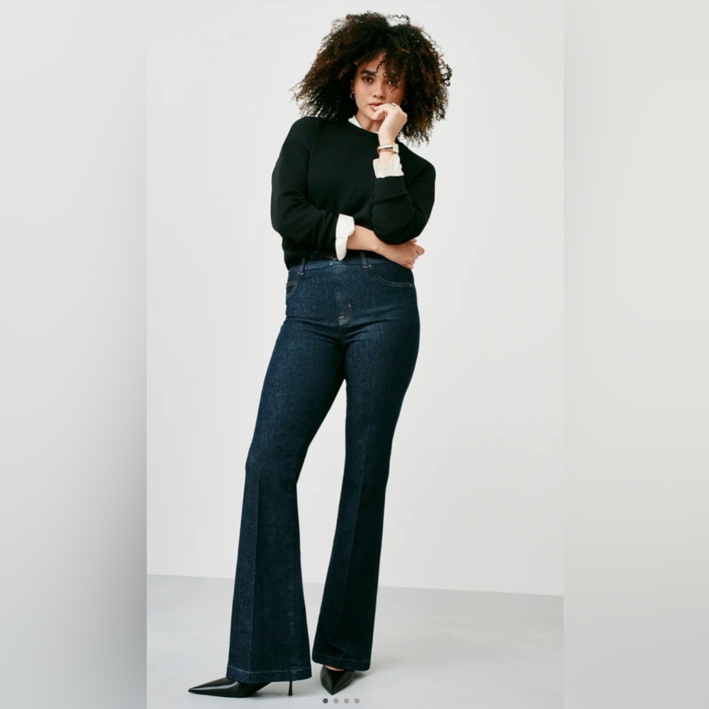 Spanx SPANXshape Original EveryWear Flare Jeans Indigo 3XL Petite